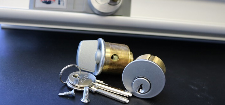 Commercial Lock Installation Selma